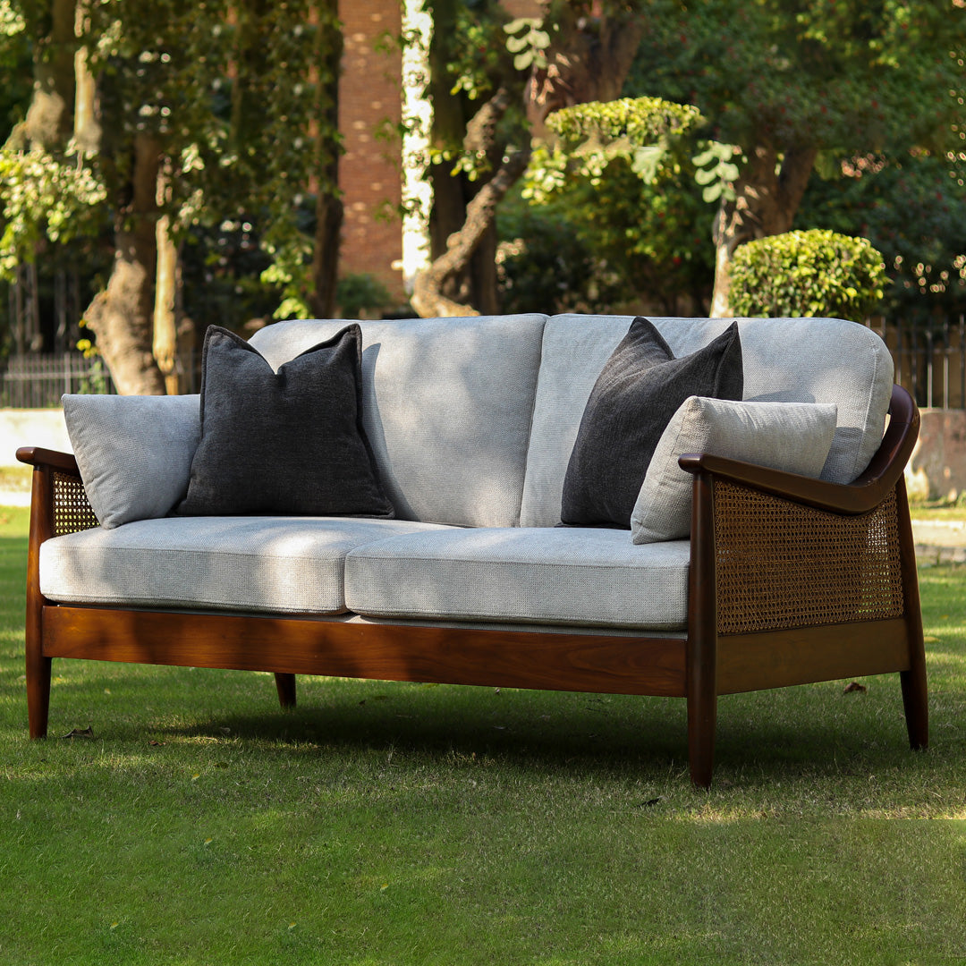 Reya Sofa