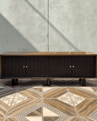 Consoles & Sideboards