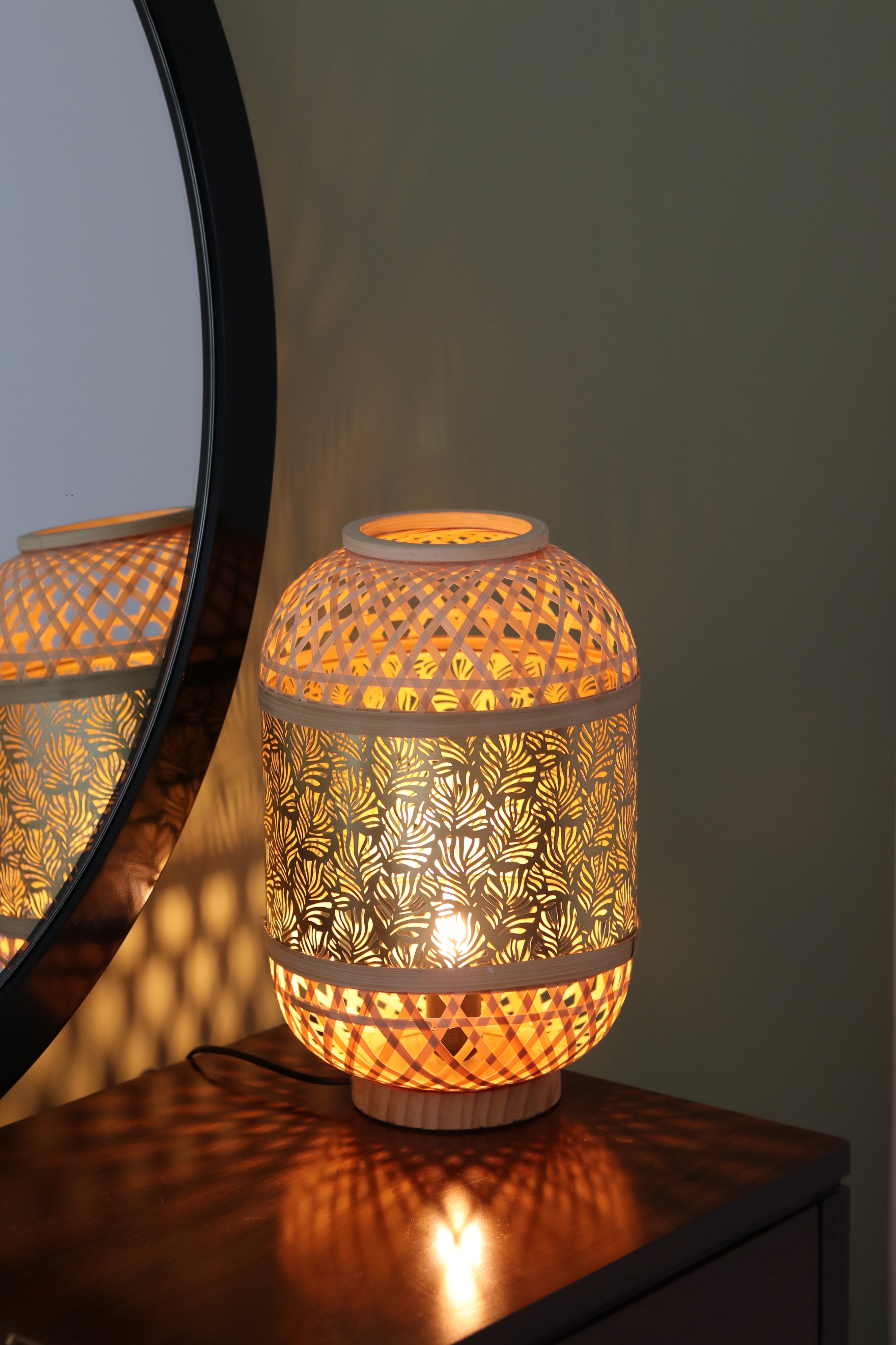 Hanoli Bamboo Lamp